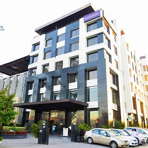 Hotel Western Premier Almeida, Chandigarh